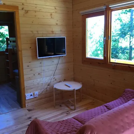 Maryvonne Chalet Les Vans